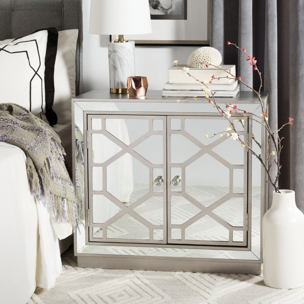 Safavieh Juniper 2-Door Chest – Glamorous Hollywood Regency Design With Geometric Pattern And Mirrored Accents Champagne/Mirror CHS6405A