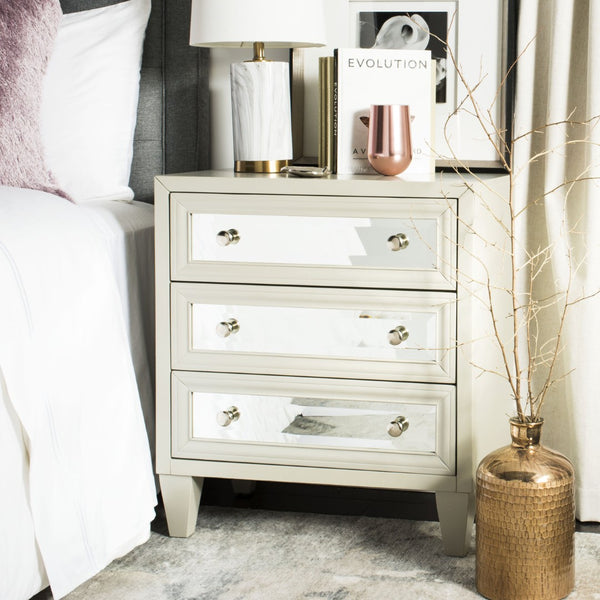 Safavieh Marlon 3-Drawer Chest - Chic Mirrored Accent For Stylish Storage In Bedrooms Or Living Spaces Grey CHS9202B