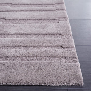 Safavieh Chatham 301 Hand Tufted Solid/Tonal Rug Grey 5' x 8'