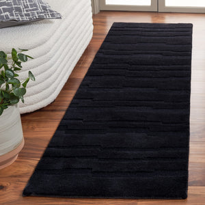 Safavieh Chatham 301 Hand Tufted Solid/Tonal Rug Black 2'-3" x 8'