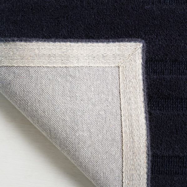 Safavieh Chatham 301 Hand Tufted Solid/Tonal Rug Black 5' x 8'