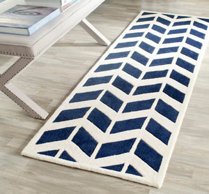 Safavieh Chatham 746 Hand Tufted  Rug Dark Blue / Ivory CHT746C-2