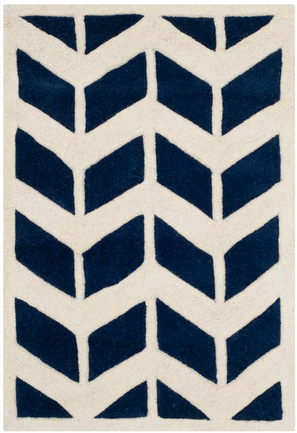 Safavieh Chatham 746 Hand Tufted  Rug Dark Blue / Ivory CHT746C-2