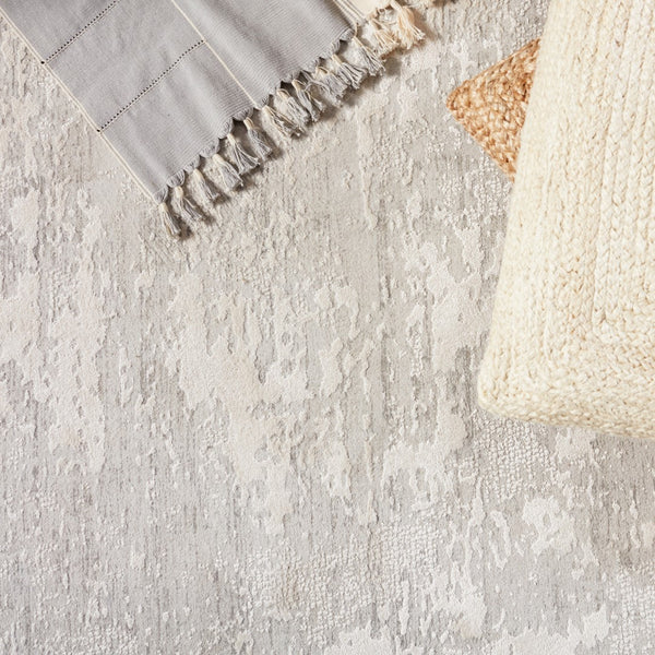 Jaipur Living Cirque Alcina Transitional Modern Machine Made Indoor Rug Light Gray 6'7"x9'6"