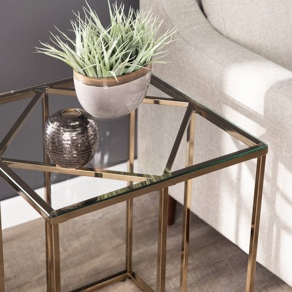 Safavieh Nicholance Geometric Iron Frame Side Table With Tempered Glass Top For Modern Living CHAMPAGNE CK1082102