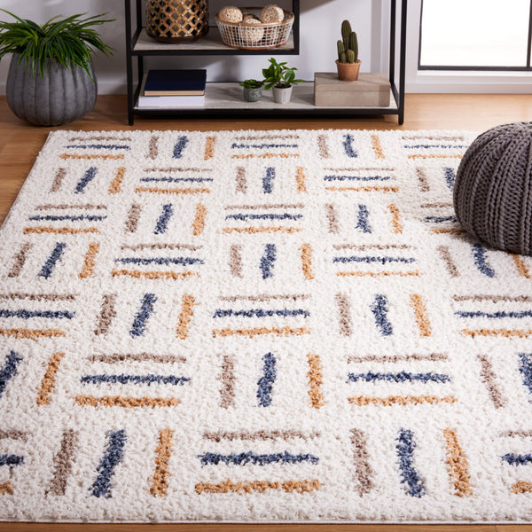 Safavieh Calico Luxurious Round Shag Rug Ivory And Gold Mid-Century Geometric Design Plush 1.625" Pile Crafted In Turkey 4'-0" x 4'-0" CLC112A-4R