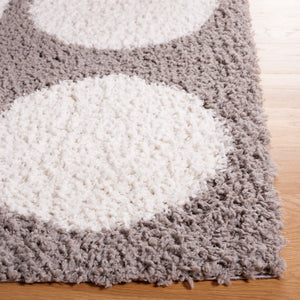 Safavieh Calico Contemporary Plush Shag Area Rug With Geometric Design - Luxurious Softness & Durability Grey ,Ivory Polyester Clc120f-9