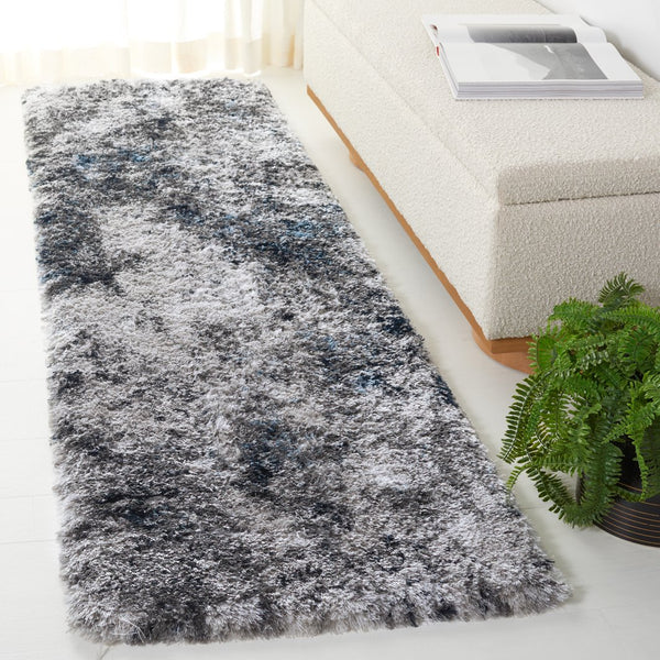 Safavieh Cloud Elegant Shag Area Rug – Luxurious Comfort With Modern Abstract Design For Stylish Spaces Grey ,Blue Polyester Cld110f-9