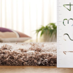 Safavieh Cloud Plush Area Rug - Luxurious Shag Texture, Ethically Made, Stylish Design For Any Décor Ivory ,Brown Polyester Cld114a-9