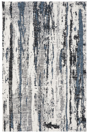 Classic Vintage 702 Power Loomed Rug in Polyester and Chenille for Timeless Home Decor Style