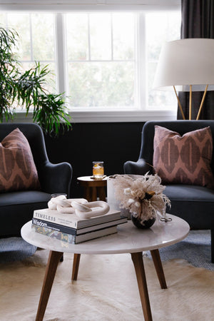Safavieh Syrio Round Marble Coffee Table - Mid-Century Modern Design With Walnut Frame & Unique Marble Top COF8100A