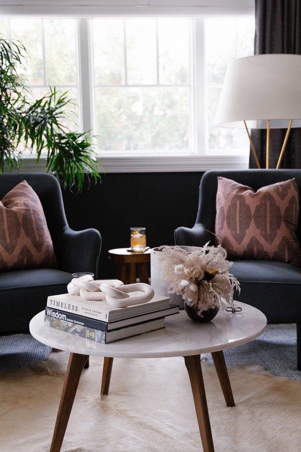 Safavieh Syrio Round Marble Coffee Table - Mid-Century Modern Design With Walnut Frame & Unique Marble Top COF8100A