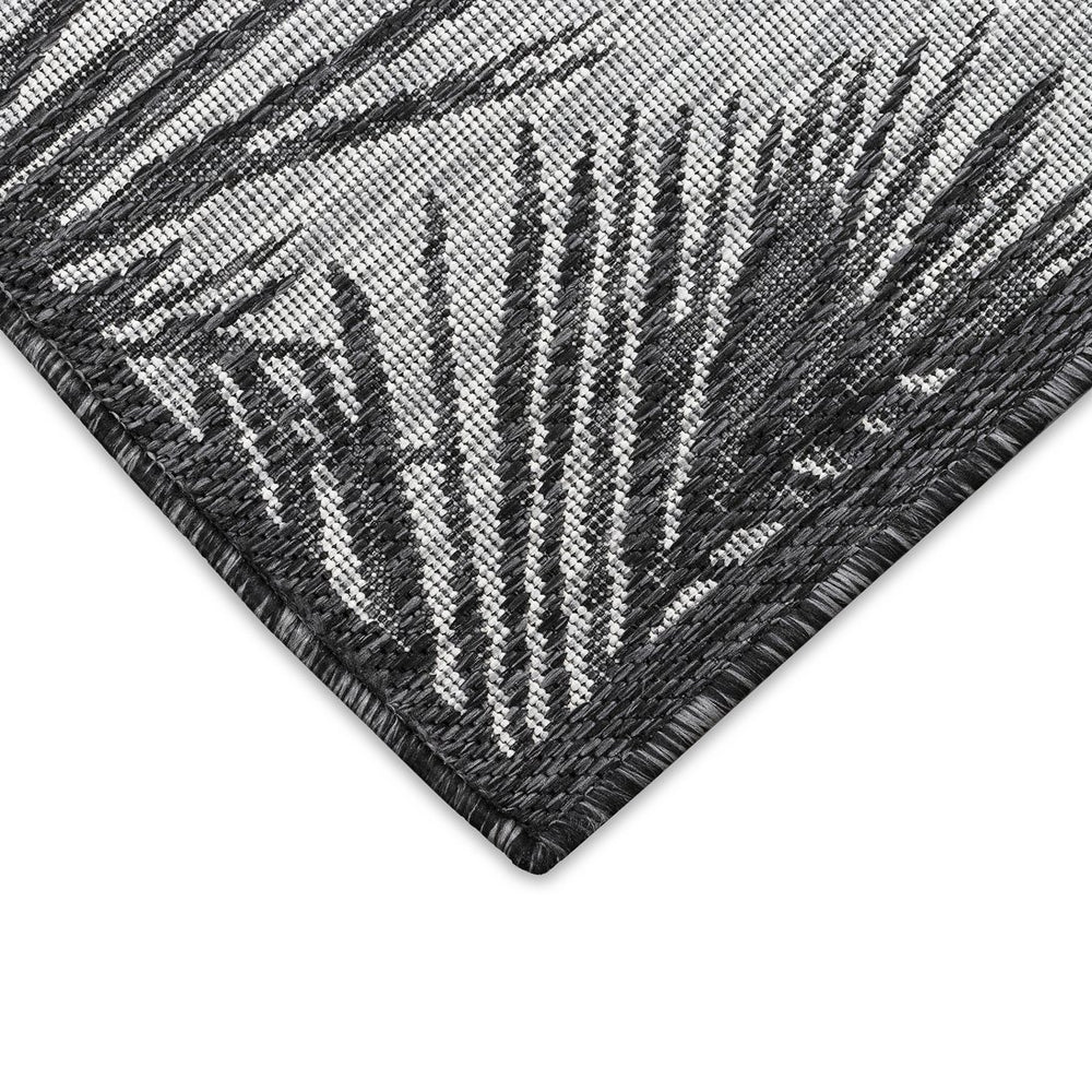 Trans Ocean Liora Manne Carmel Fronds Botanical Indoor/Outdoor Area Rug - Elegant Transitional Design For Any Space Black Polypropylene,Polyester Cres8847448