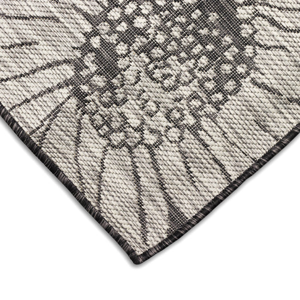 Trans Ocean Liora Manne Carmel Sunflower Field Area Rug - Transitional Botanical Design For Indoor & Outdoor Spaces Black Polypropylene,Polyester Crer5848348