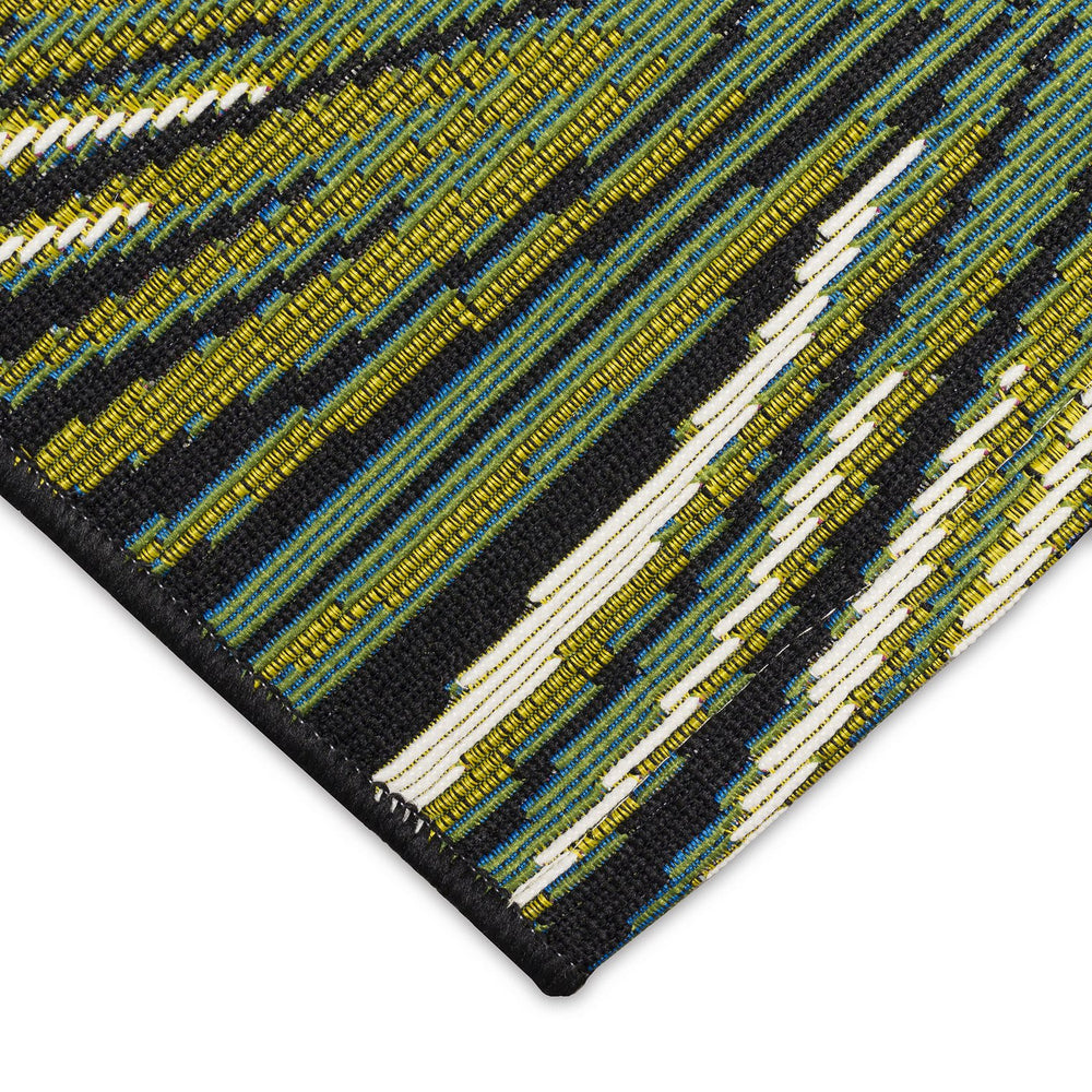 Trans Ocean Liora Manne Marina Palm Border Area Rug - Stylish Indoor/Outdoor Transitional Botanical Design Black Polypropylene,Polyester Mnar8815148