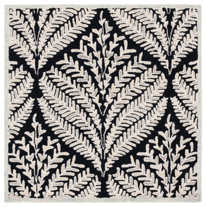 Safavieh Capri Hand Tufted Wool Area Rug - Elegant Floral Design In Ivory And Blue For Luxurious Home Decor Black ,Ivory Wool Cpr208z-1115