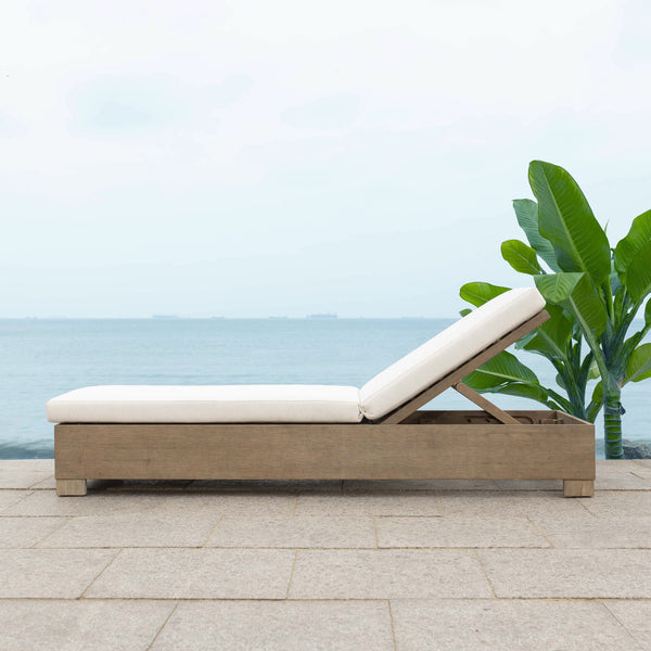 Safavieh Blanquilla Eucalyptus Chaise Lounge - Luxurious Outdoor Seating With Durable Olefin Upholstery Natural ,Beige Wood ,Fabric ,Foam Cpt1056a