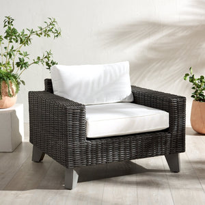 Safavieh MARGARITA Wicker Patio Chair - Stylish Outdoor Seating with Plush Comfort and All-Weather Durability Dark Grey / White CPT2101B