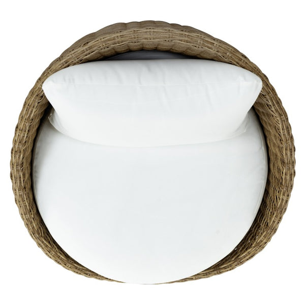 Safavieh Clarisse Outdoor Swivel Chair Woven PE Rattan Coastal Patio Seating with Cushion CPT2114A