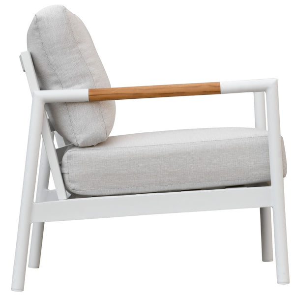 Safavieh Chryssa Stylish Aluminum And Teak Patio Chair In White And Beige For Ultimate Outdoor Comfort White ,Beige 80% Metal,1% Wood,7% Fabric,12% Foam Cpt4007a