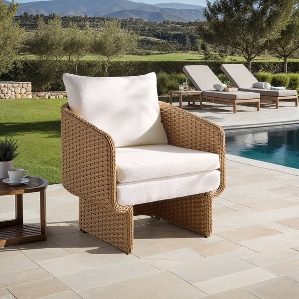 Safavieh GIUSEPPE Rattan Weaving Outdoor Chair – Stylish Natural & White Metal Frame for Comfort & Durability CPT4016A