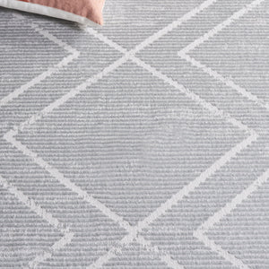 Safavieh Carter Geometric Diamond Area Rug - Timeless Elegance For Modern Homes, Durable And Stylish Decor Grey ,Light Grey 40% Polypropylene,40% Jute,20% Polyester Crt214f-4