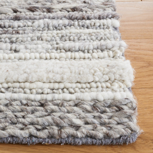 Casablanca Hand Woven Rug in Luxurious 85% Wool Blend – Elegant Home Accent from India