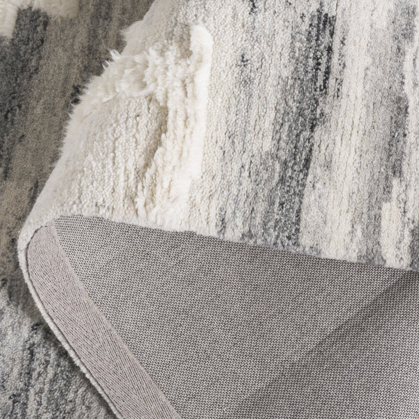 Safavieh Casablanca Modern Hand-tufted Runner Rug - Luxurious Wool Pile For Elegant Home Décor Upgrade Grey ,Ivory Wool Pile Csb444f-5