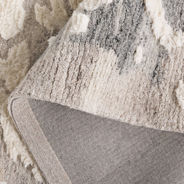 Safavieh Casablanca Modern Hand Tufted Wool Runner Rug - Elegant Abstract Design For Sophisticated Spaces Grey ,Ivory Wool Pile Csb446f-5