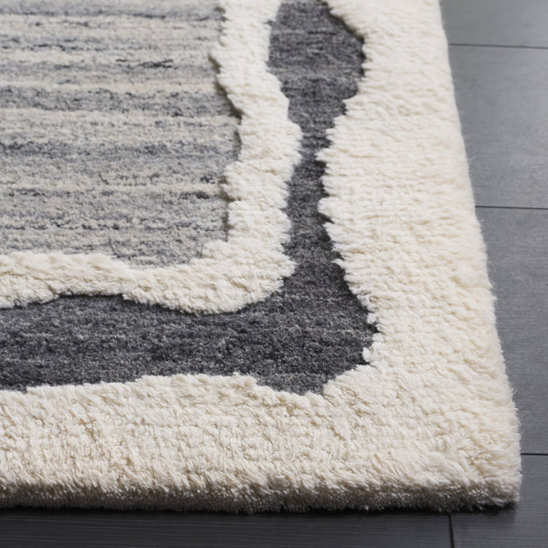 Safavieh Casablanca Hand-tufted Wool Runner Rug - Elegant Modern Design With Plush Pile For Cozy Spaces Grey ,Ivory Wool Pile Csb447f-5