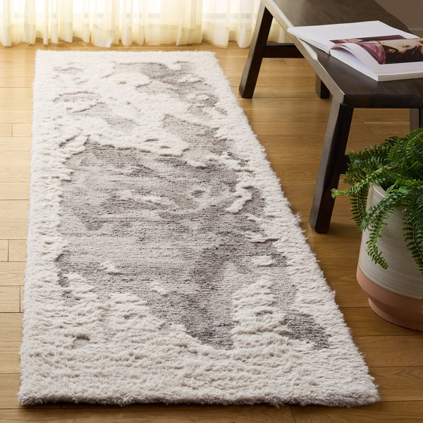 Safavieh Casablanca Hand-tufted Wool Rug - Luxurious Abstract Design For Modern Elegance In Any Space Ivory ,Taupe Wool Pile Csb448e-4