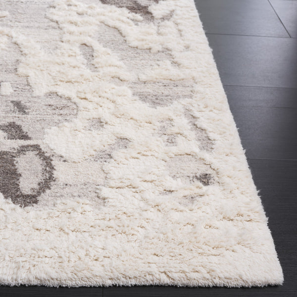 Safavieh Casablanca Modern Wool Runner Rug - Luxurious Hand Tufted Elegance For Hallways And Spaces Ivory ,Taupe Wool Pile Csb448e-5