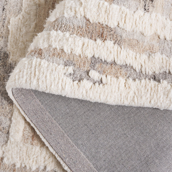 Safavieh Casablanca Modern Runner Rug - Hand-tufted Wool With Exquisite Abstract Design For Timeless Elegance Beige ,Ivory Wool Pile Csb449b-5