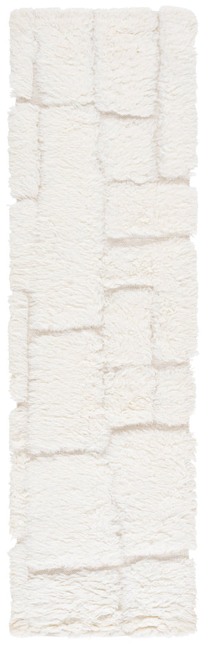 Safavieh Casablanca Hand-woven Runner Rug: Luxurious Geometric Design For Elegant Hallways And Spaces Ivory Wool Pile Csb471a-28