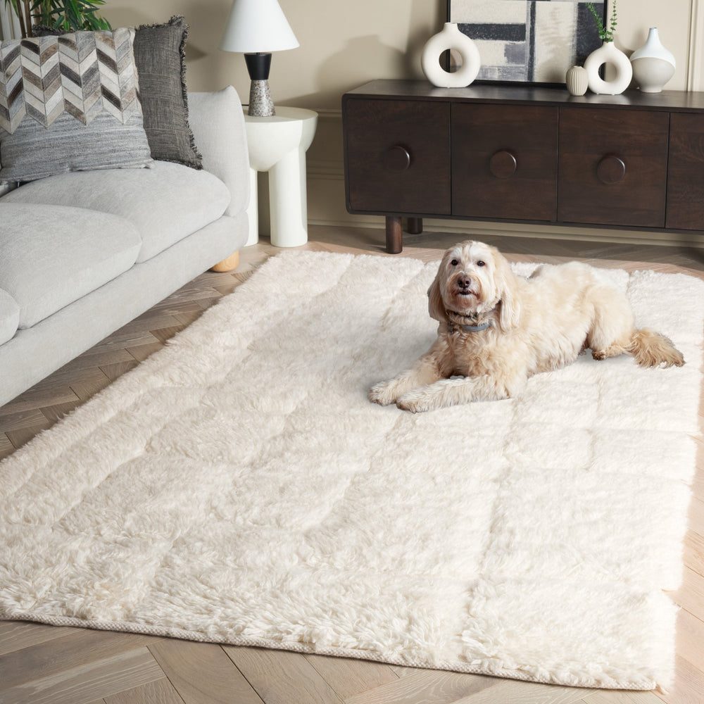 Safavieh Casablanca Hand-woven Runner Rug: Luxurious Geometric Design For Elegant Hallways And Spaces Ivory Wool Pile Csb471a-5