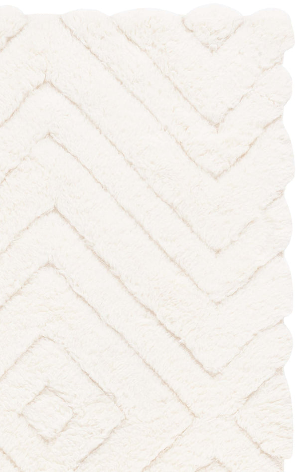 Safavieh Casablanca Handwoven Flokati-Inspired Ivory Wool Rug — Plush 1.75" Pile, Cozy Accent For Modern Rooms 2'-0" x 3'-0" CSB497A-2