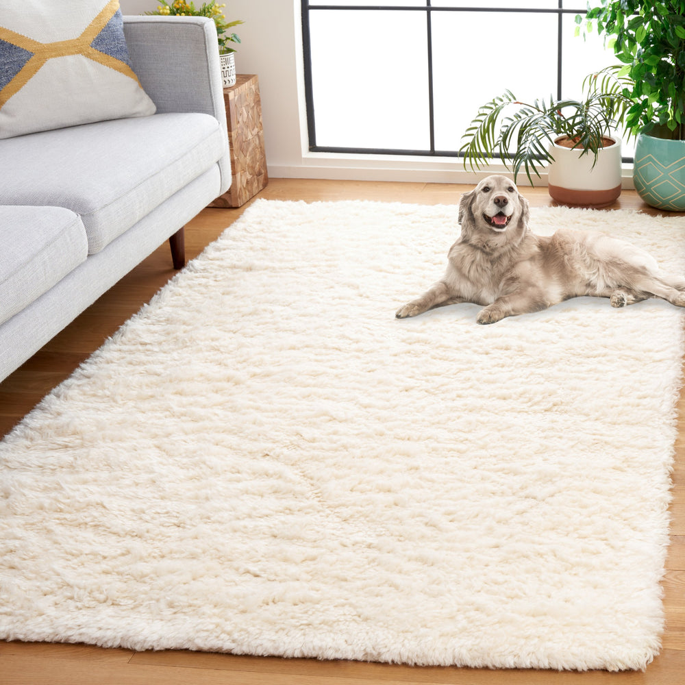 Safavieh Casablanca Handwoven Ivory Wool Rug 8X10 – Luxuriously Thick 1.75" Pile, Artisanal Indian Craftsmanship 7'-0" x 7'-0" CSB499A-7R