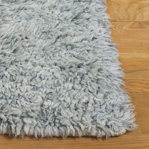Safavieh Casablanca Handwoven Wool Rug - Elevate Your Home With Timeless Charm, Comfort, And Vibrant Elegance Teal Wool Csb499j-3