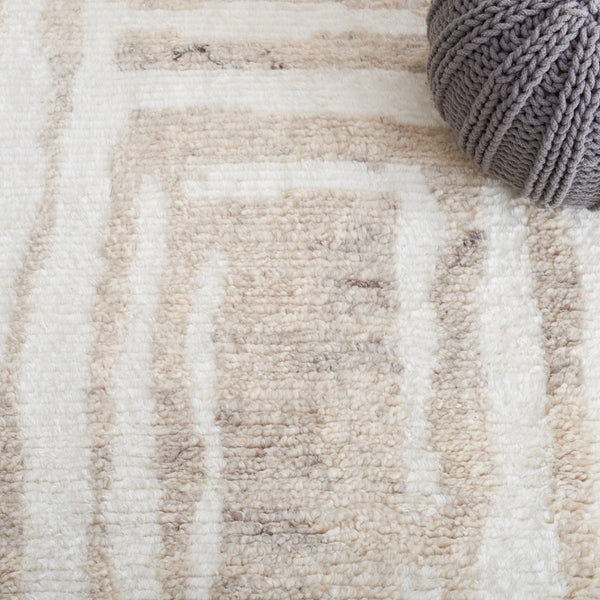 Casablanca Hand Knotted New Zealand Wool Rug - Elegant Contemporary Design for Timeless Spaces