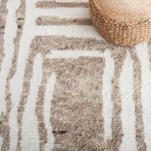 Casablanca Hand Knotted New Zealand Wool Rug - Elegant Contemporary Design for Timeless Spaces