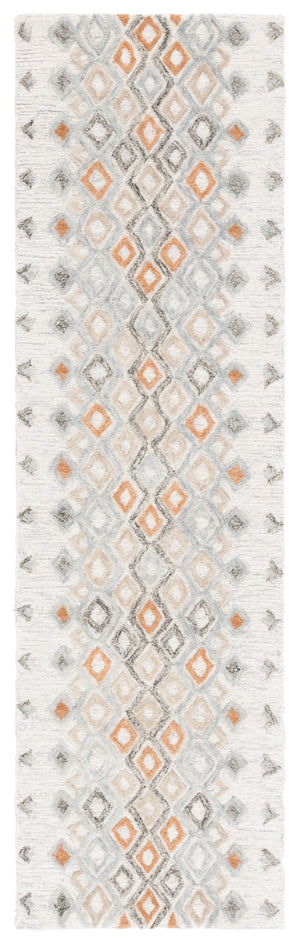 Safavieh Casablanca 645 Hand tufted Tansitional Rug Ivory / Rust 6' x 9'