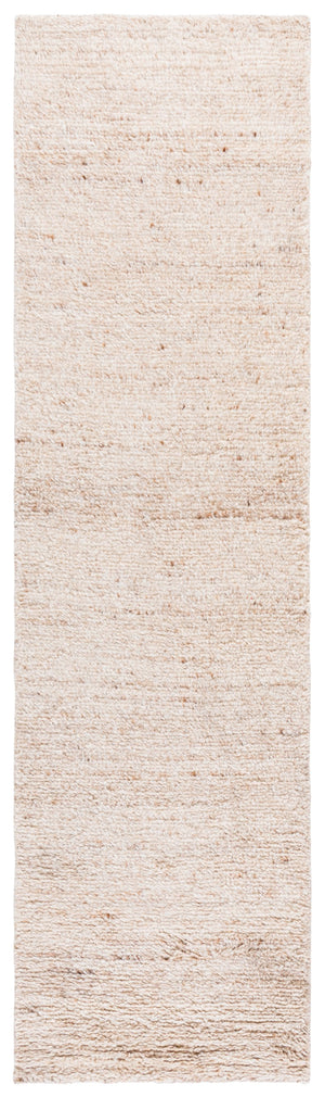 Safavieh Casablanca Hand-tufted Runner Rug - Cozy Wool Blend, Elegant Design For Hallways And Narrow Spaces Beige ,Ivory 90% Wool & 10% Cotton Csb798b-29