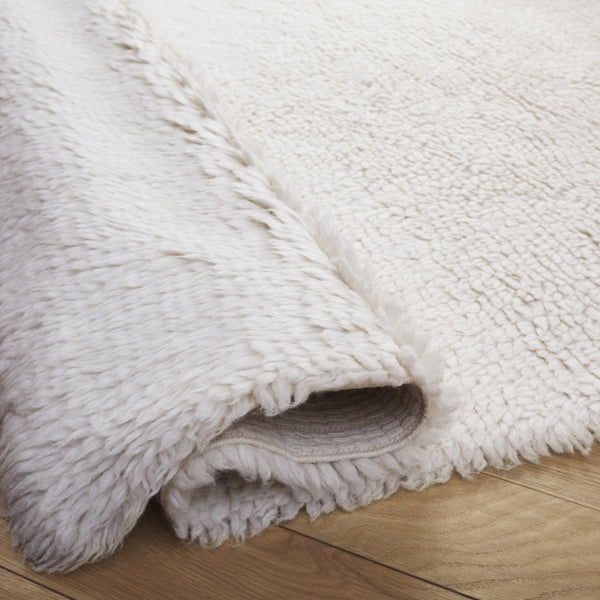 Safavieh Casablanca Hand‑Loomed Ivory Area Rug — Wool‑Cotton Shag Texture, Soft Durable Foundation For Rooms 8'-0" x 10'-0" CSB875A-8