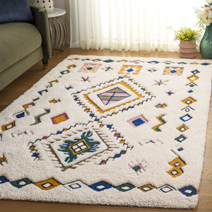 Safavieh Casablanca 921a Ivory Green Ivory ,Green 80% Wool,20% Cotton Csb921a-5