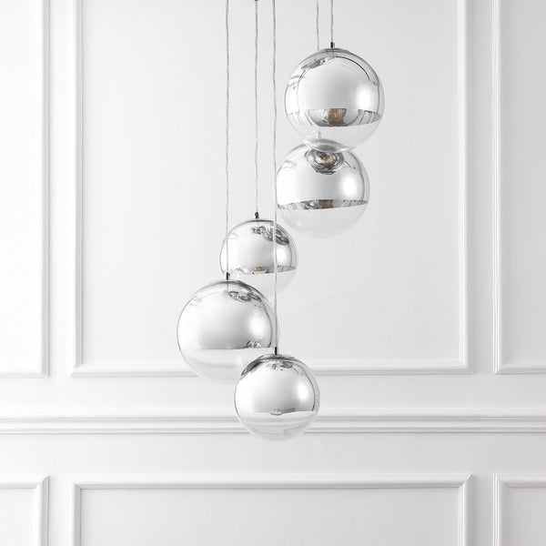 Safavieh Skylina Metal 5 Light Chandelier - Elegant Iron Design For Ambient Illumination And Glamorous Decor Chrome Iron ,Glass Ctl1085a