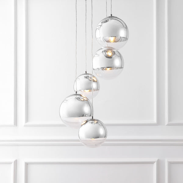 Safavieh Skylina Metal 5 Light Chandelier - Elegant Iron Design For Ambient Illumination And Glamorous Decor Chrome Iron ,Glass Ctl1085a