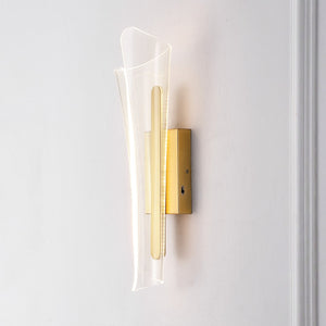 Safavieh Fenric Acrylic Wall Sconce Clear With Gold Accents — Slim Vertical Led-Ready Accent Lighting Fixture CTL1110A