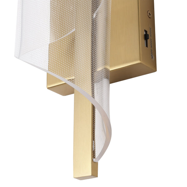 Safavieh Leighton Acrylic Wall Sconce With Clear Acrylic Diffuser And Gold Accents For Warm Ambient Glow CTL1111A