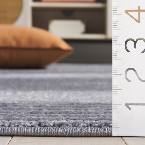 Safavieh Contour Area Rug – Modern Power Loomed Design For Elegant Living Spaces, Soft & Durable Comfort Grey ,Dark Grey Polypropylene Ctr102f-8