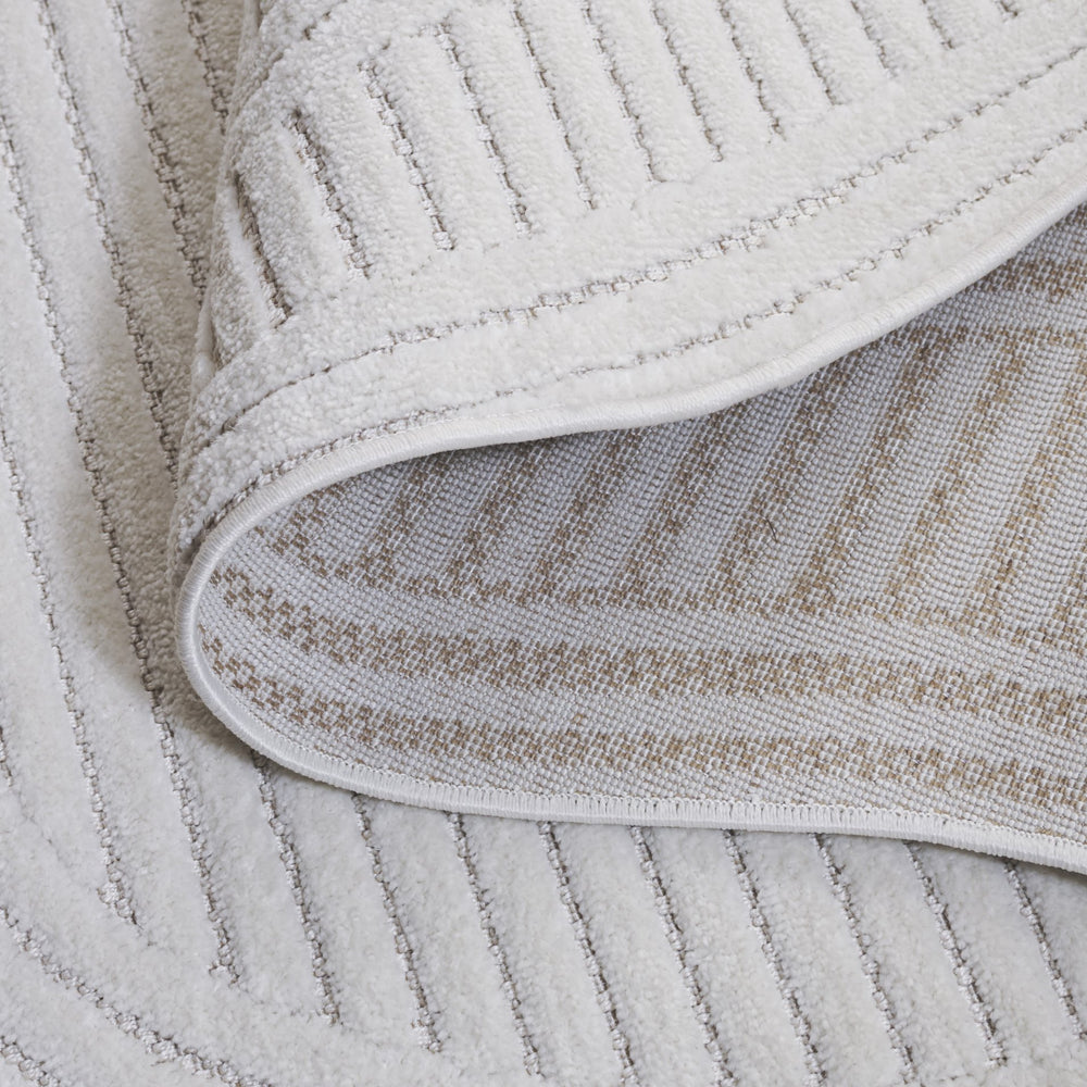 Safavieh Contour 106a Ivory Area Rug - Elegant Medium Rectangle Rug For Modern Homes, 5'3" X 7'6" Ivory Polypropylene Ctr106a-5